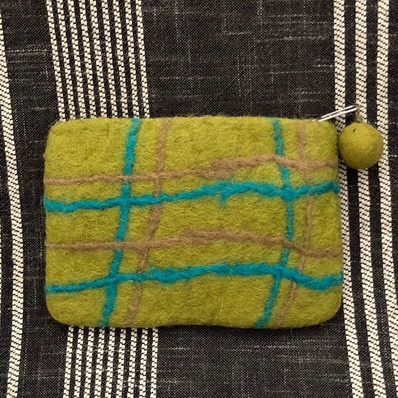 Small -makeup bag\coin purse - Picture 2 of 8